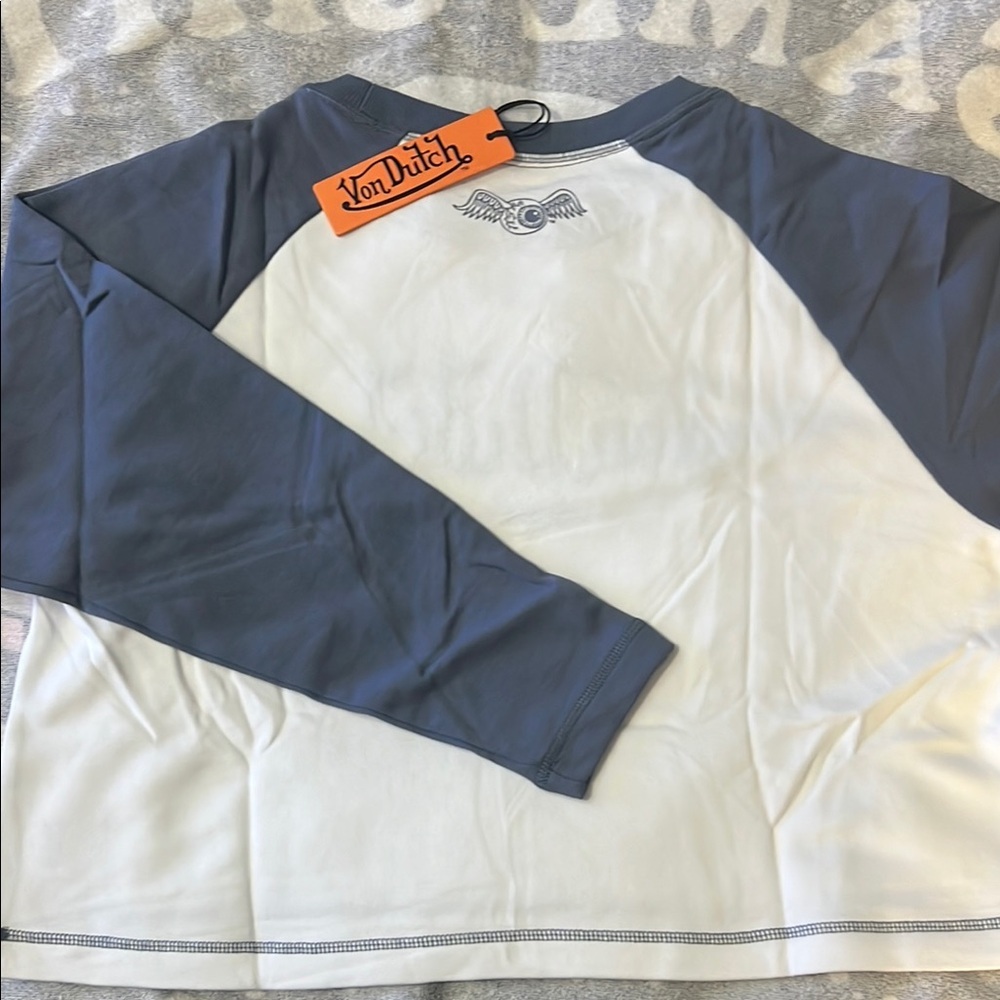 Von Dutch blueberry Cheetah Long Sleeve cropped Tee - Picture 10 of 10